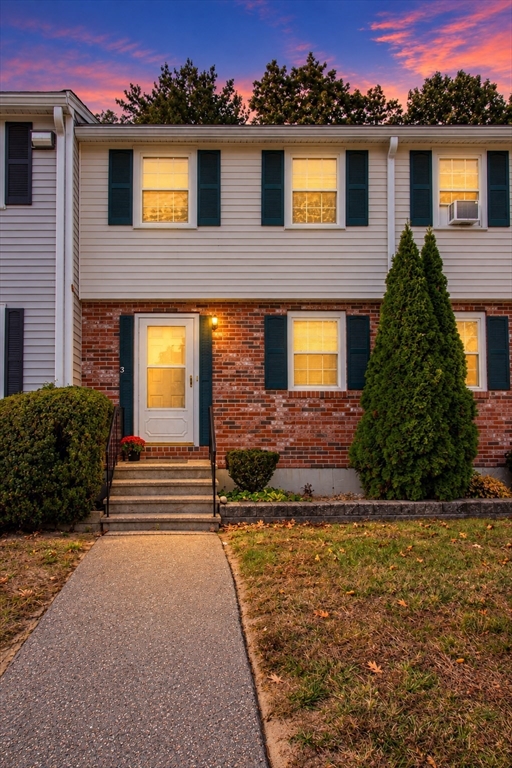 房源照片：33 Sherburne Ave #3, Tyngsborough