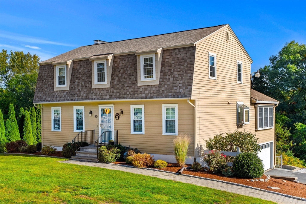 תמונה של הנכס: 30 Tadmuck Road, Westford