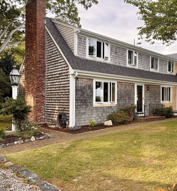 תמונה של הנכס: 36 Grand Ave #1, Falmouth
