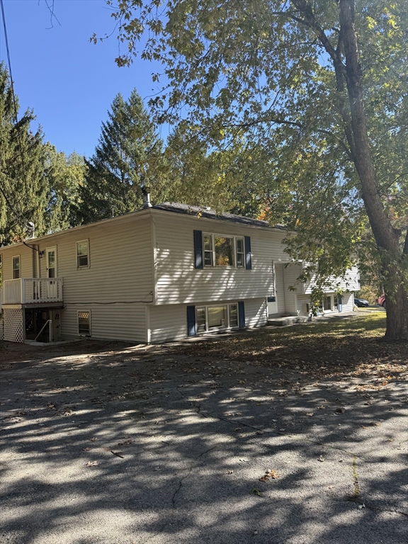 房源照片：5 Patricia Drive #5, Tyngsborough