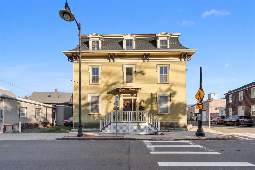 房源照片:47 Bridge St #1, Salem