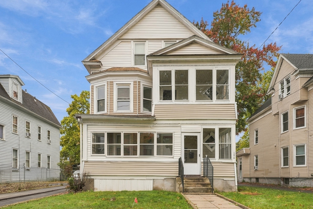 תמונה של הנכס: 190 Oak St, Springfield