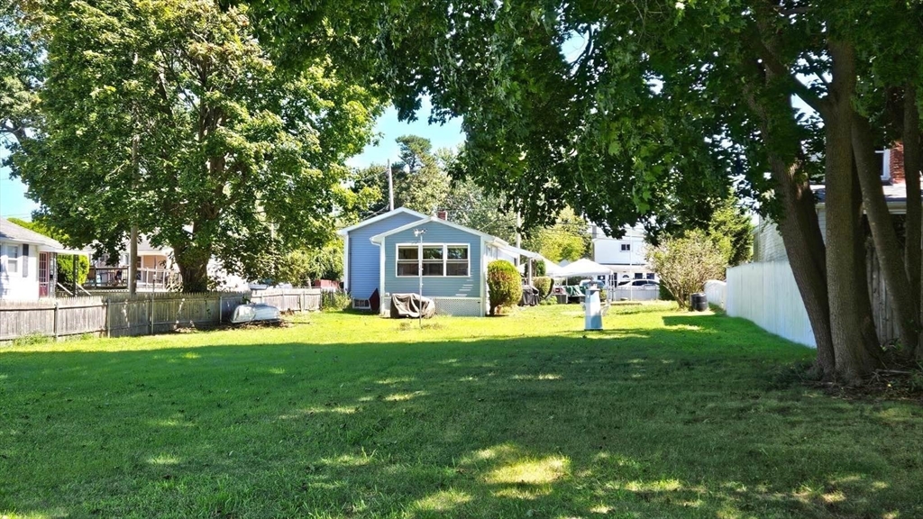 תמונה של הנכס: 351 Ocean Grove Ave, Swansea