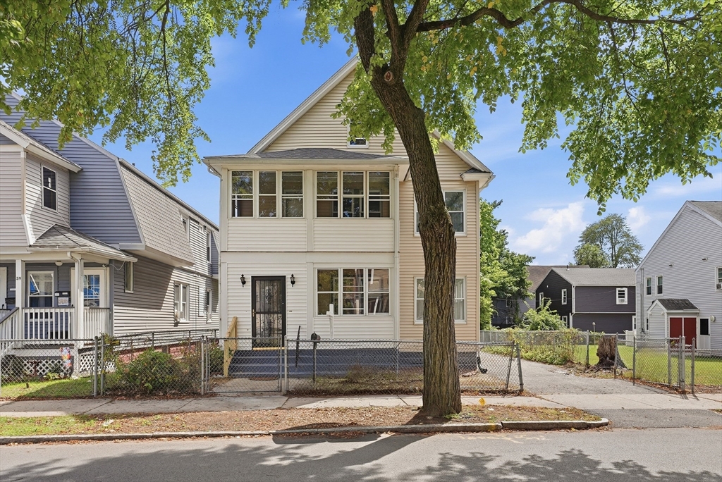 תמונה של הנכס: 35-37 Acorn St, Springfield