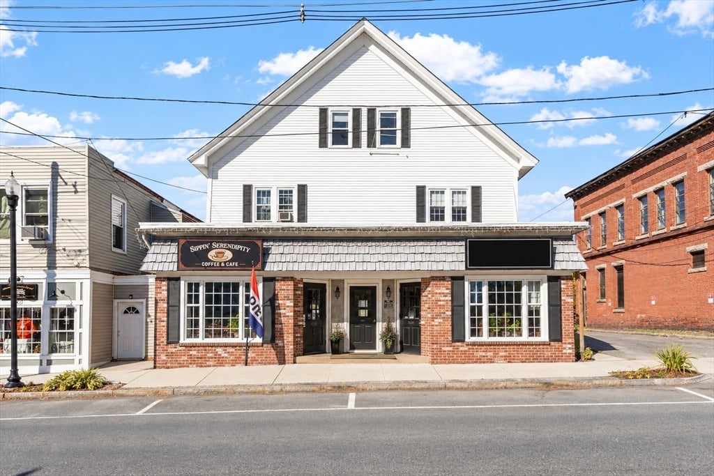 תמונה של הנכס: 206-210 Central St, Winchendon