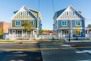 房源照片:680 South East St., Holyoke