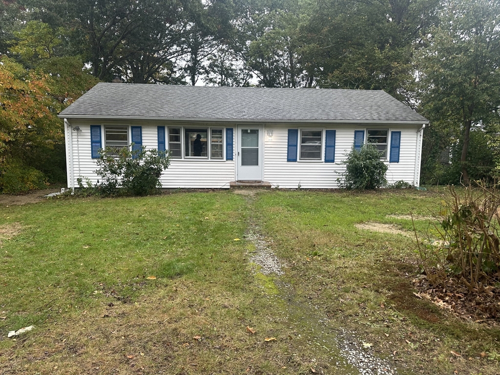 6 Fresh Pond Cir #1, Plymouth