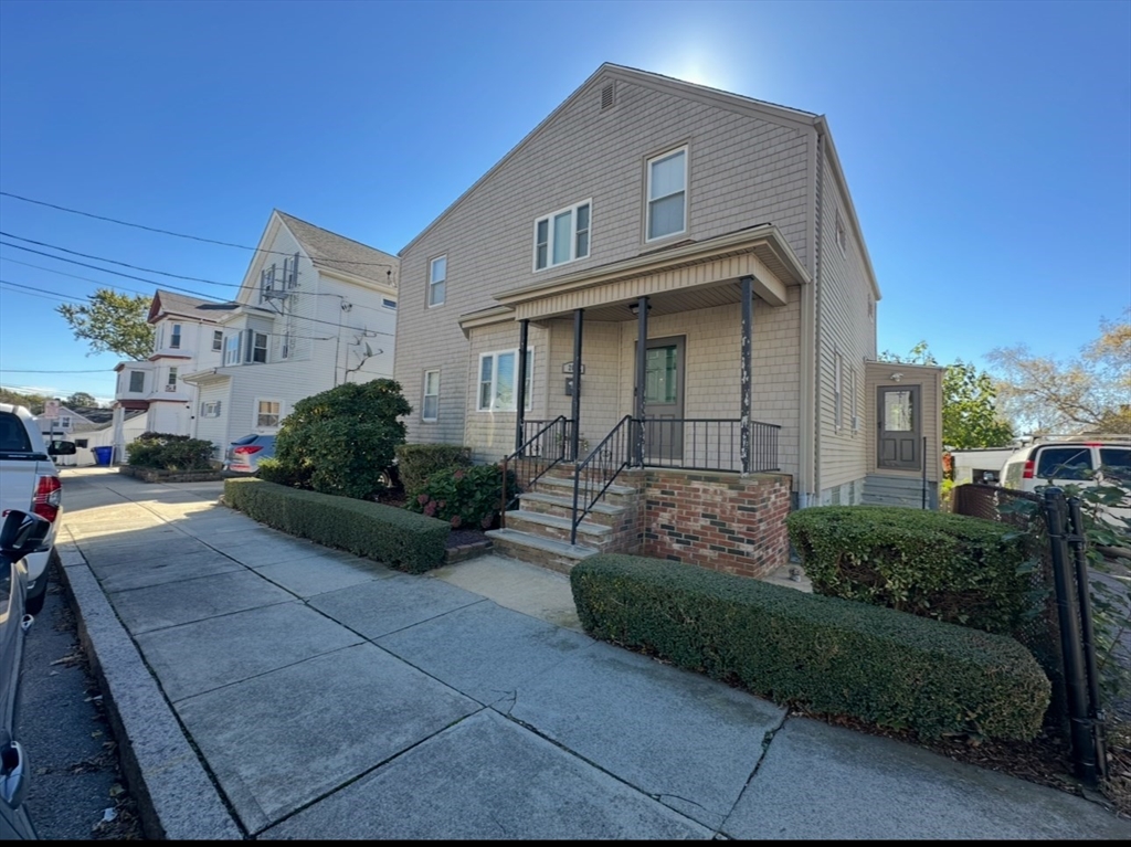 201 Jepson St, Fall River