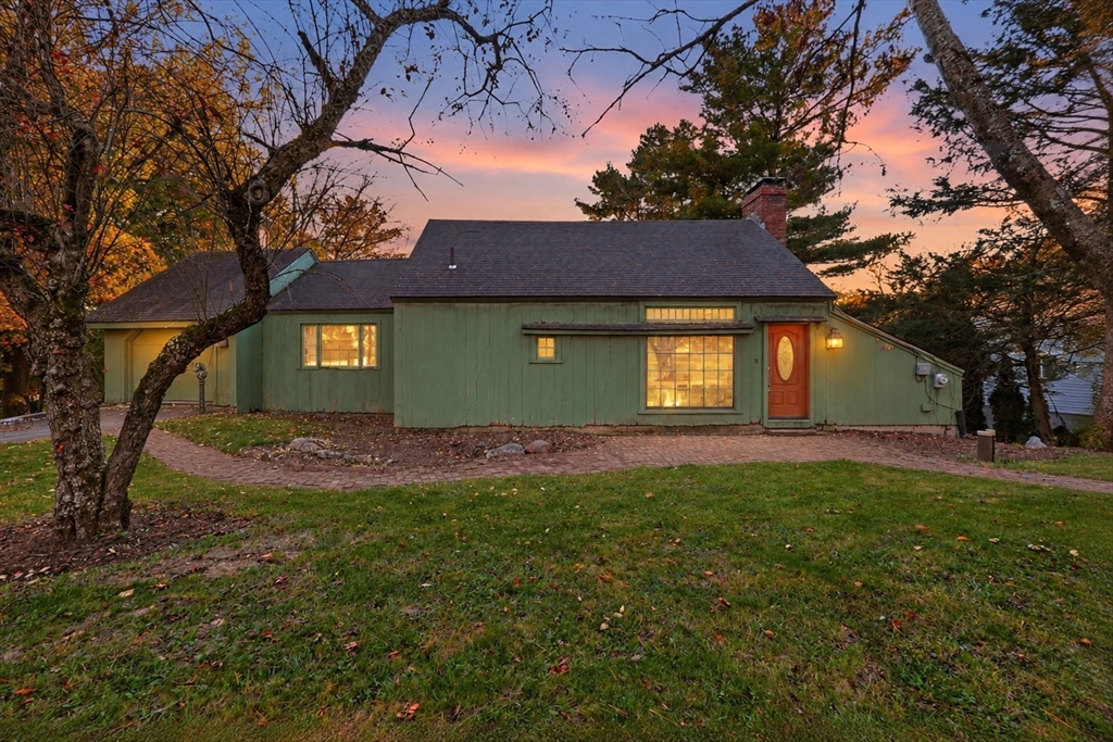 房源照片：8 Pumpkin Ln, Charlton