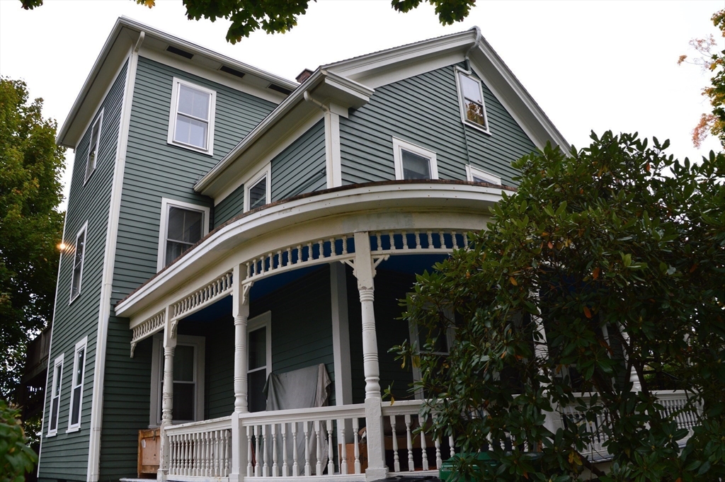 55 Gaylord Street, Chicopee