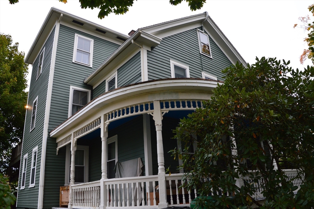 55 Gaylord Street, Chicopee