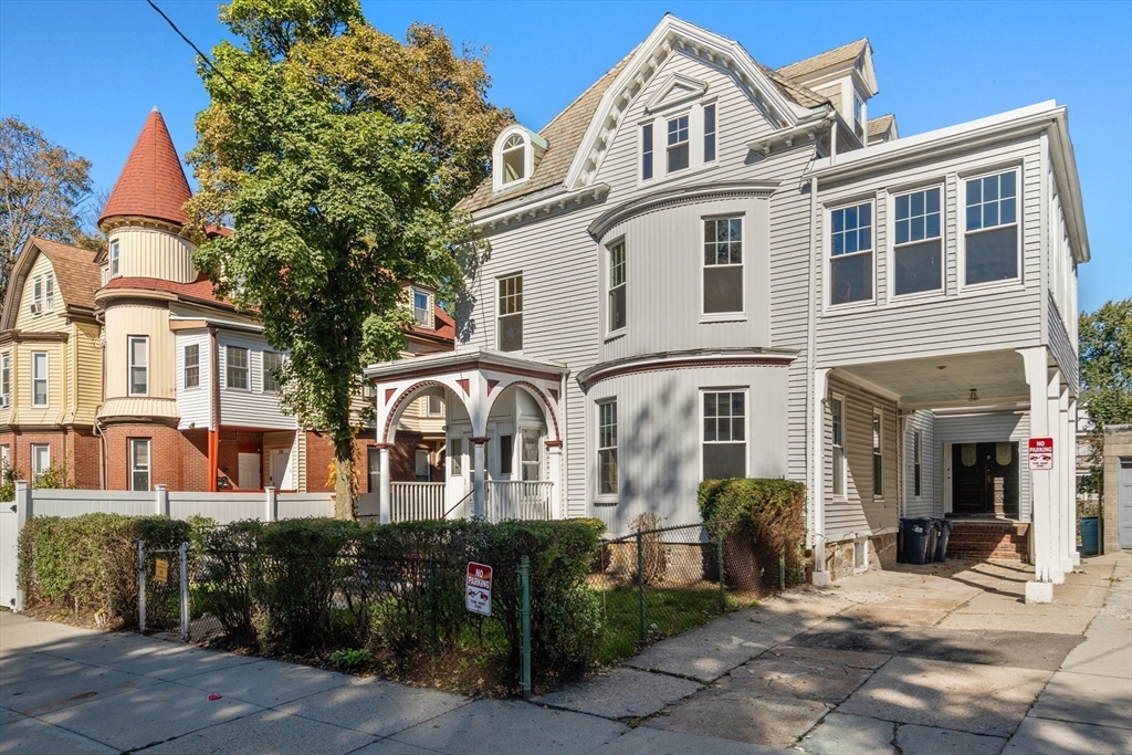 26 Lawrence Ave, Boston