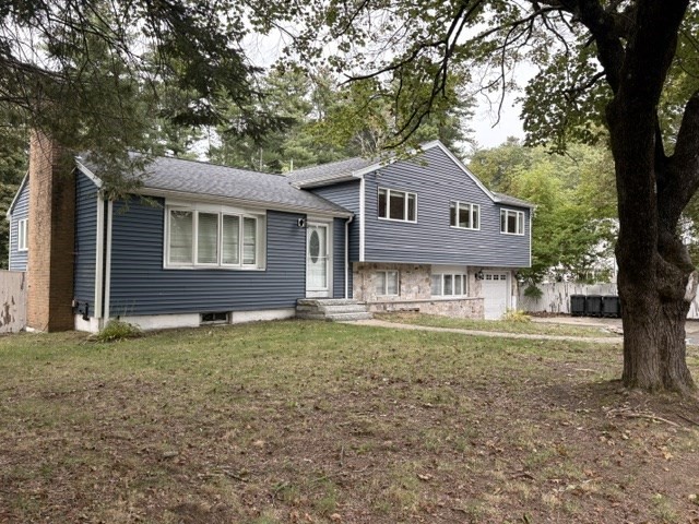 26 Red Barn Rd, Wayland