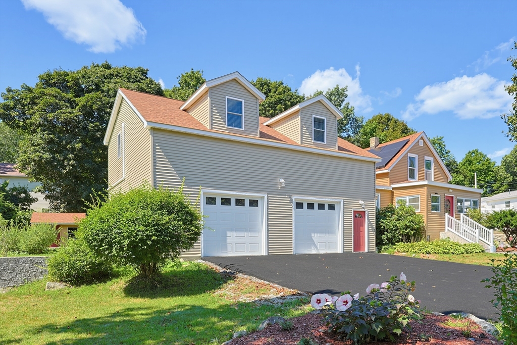 תמונה של הנכס: 157 W BACON ST #2, Plainville