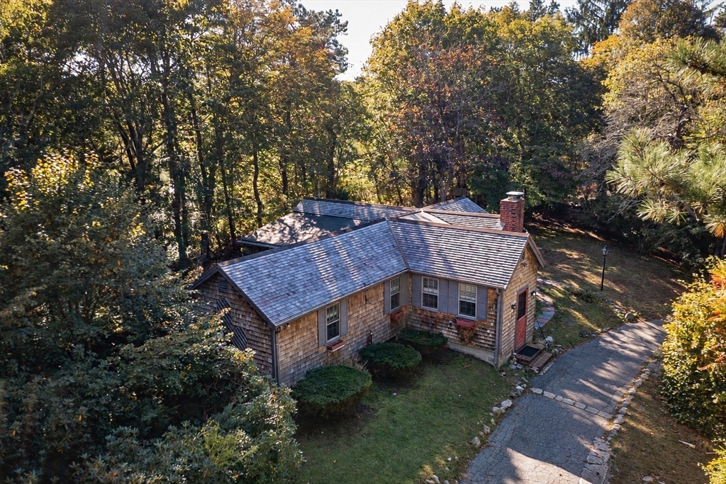 324 Sandwich St, Plymouth