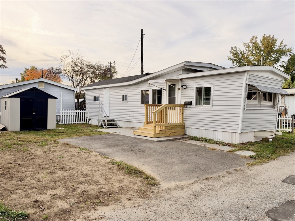 房源照片:16 Pioneer Way, Springfield