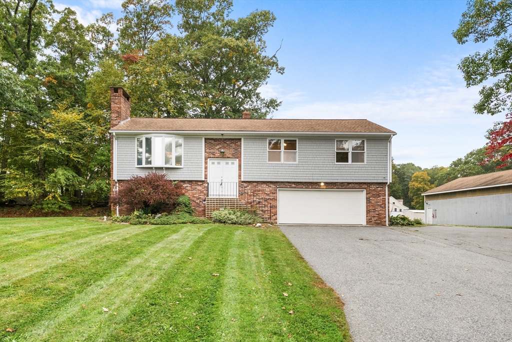 房源照片：700 County St, Seekonk