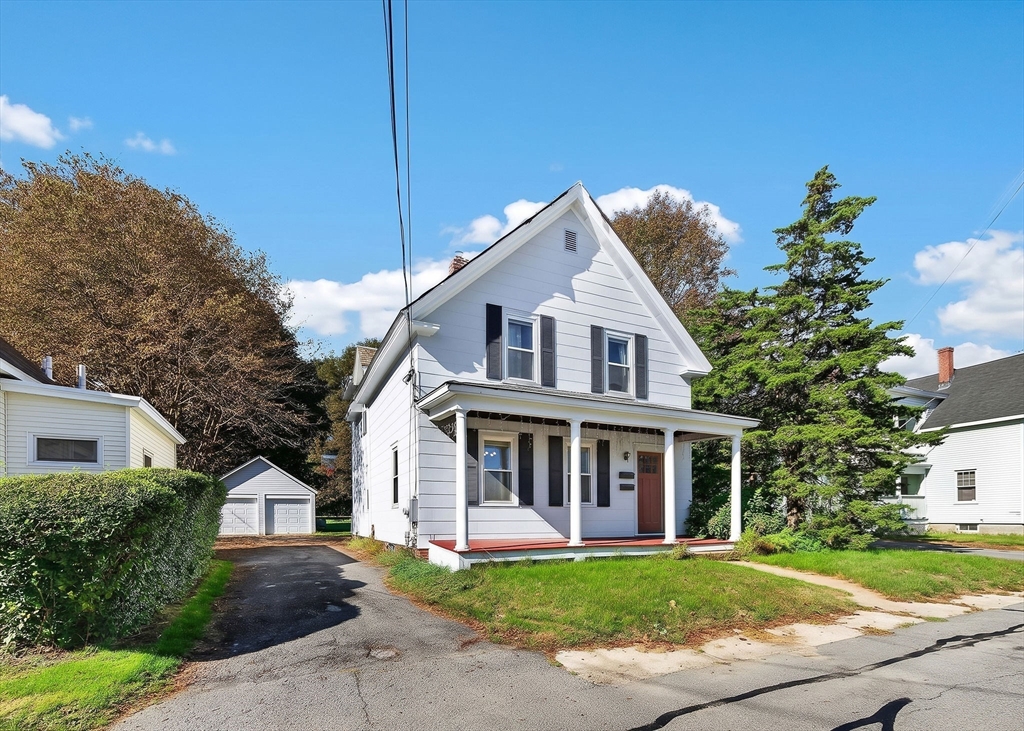 9 Fulton St, Fitchburg