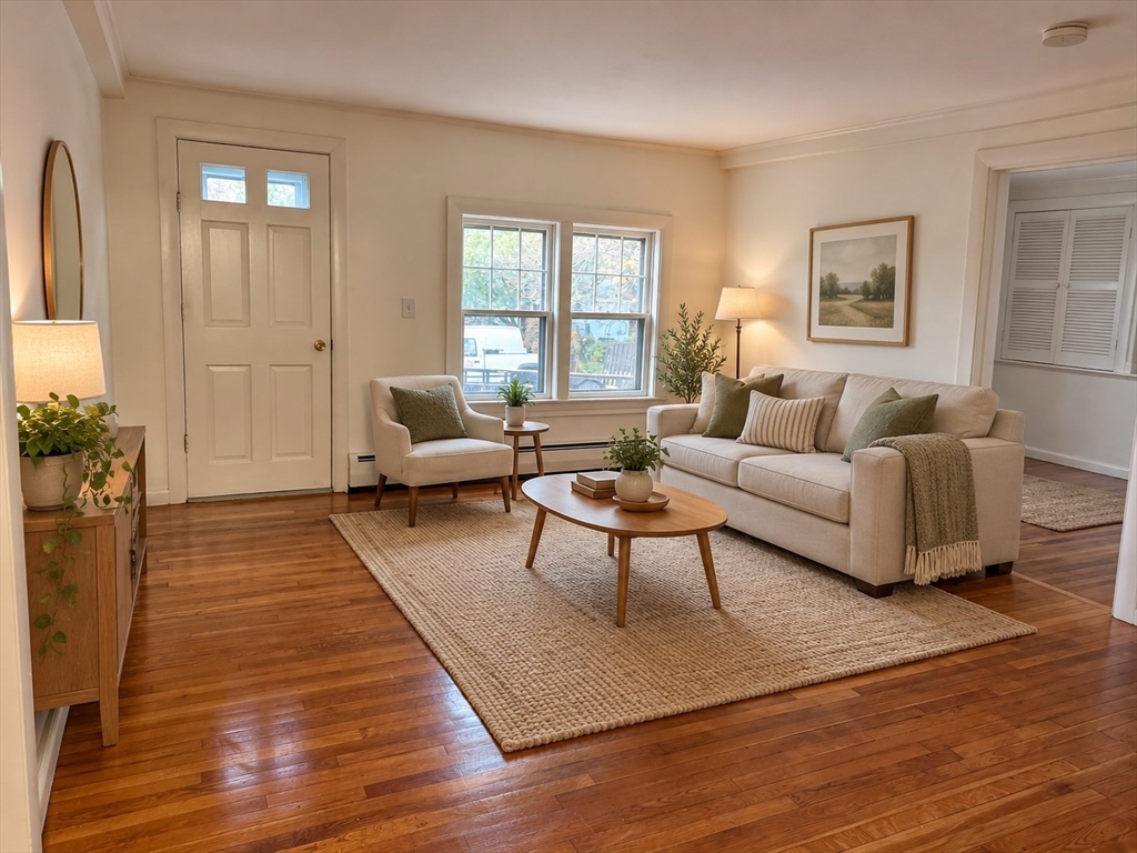 房源照片：65-R Pleasant St #1, Marblehead