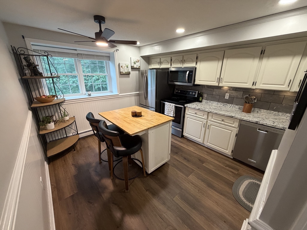 19 chapel hill dr #1, Plymouth