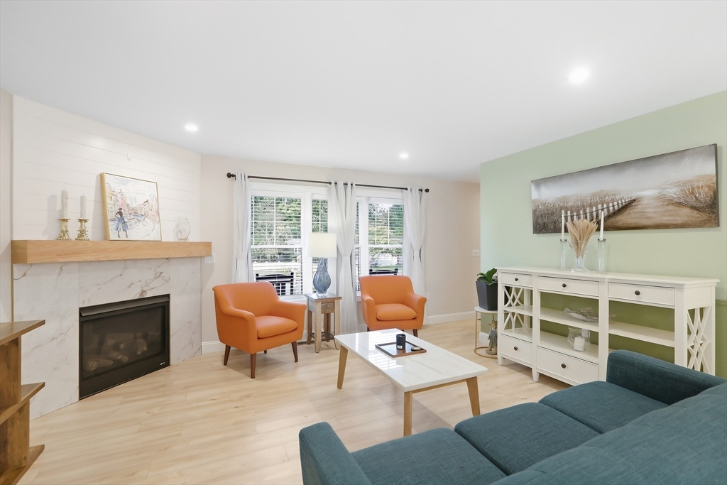 תמונה של הנכס: 15 Autumn Circle #B, Plaistow
