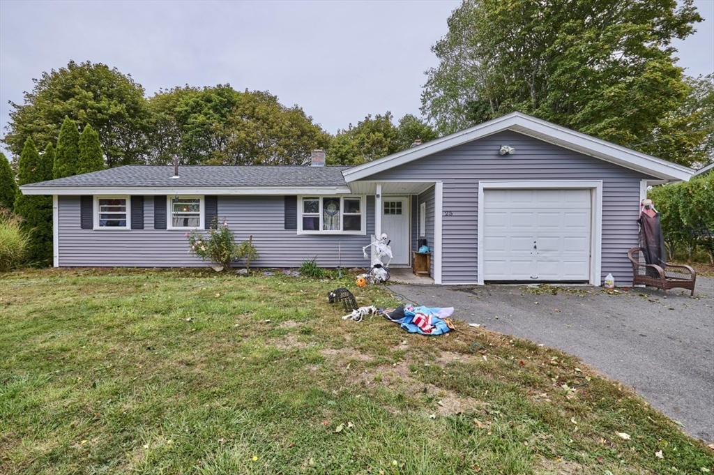 25 Anita Road, Brockton