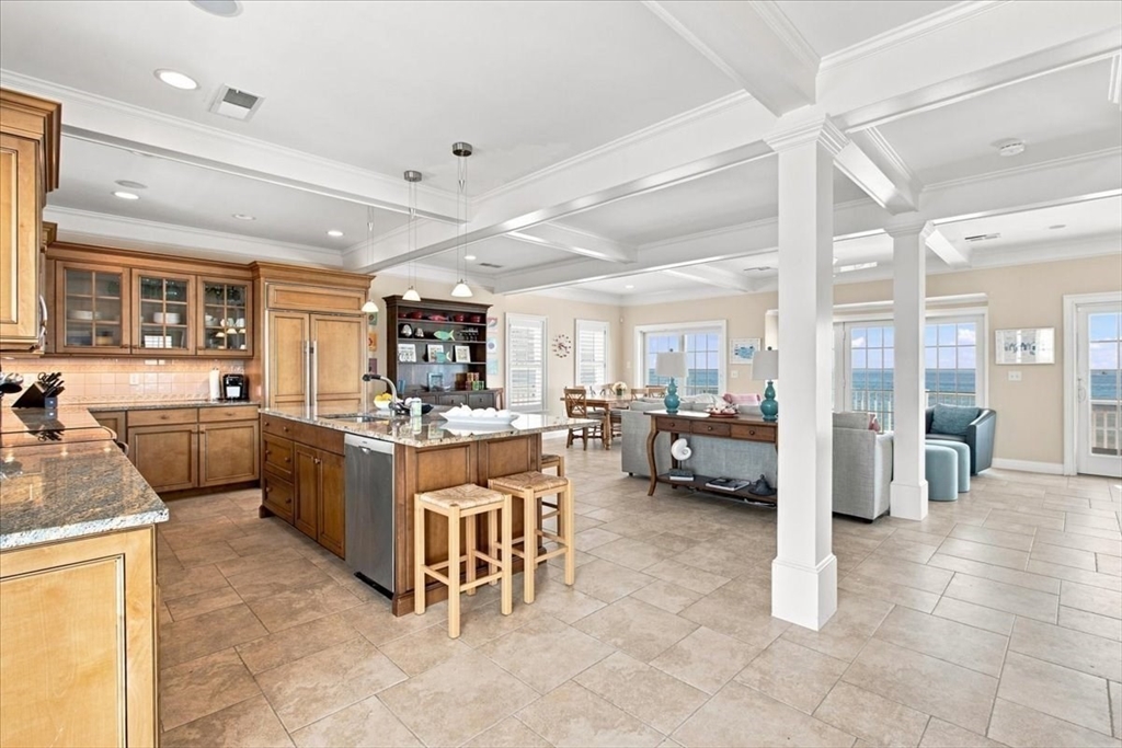 תמונה של הנכס: 2 Cliff Rd, Scituate