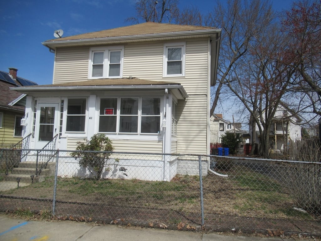 61 Mooreland St, Springfield