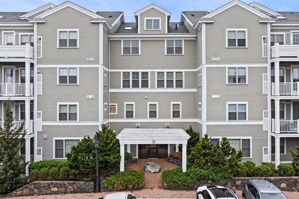 房源照片：33 Intrepid Circle #405, Marblehead