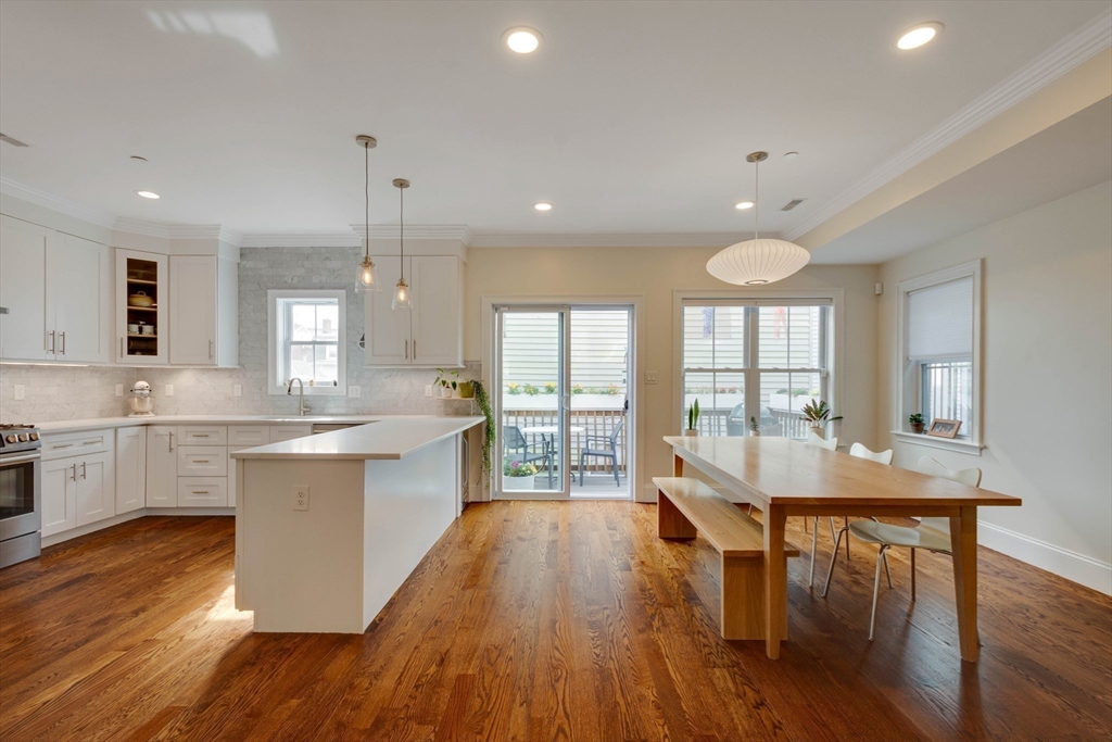 271 Gold St #2, Boston