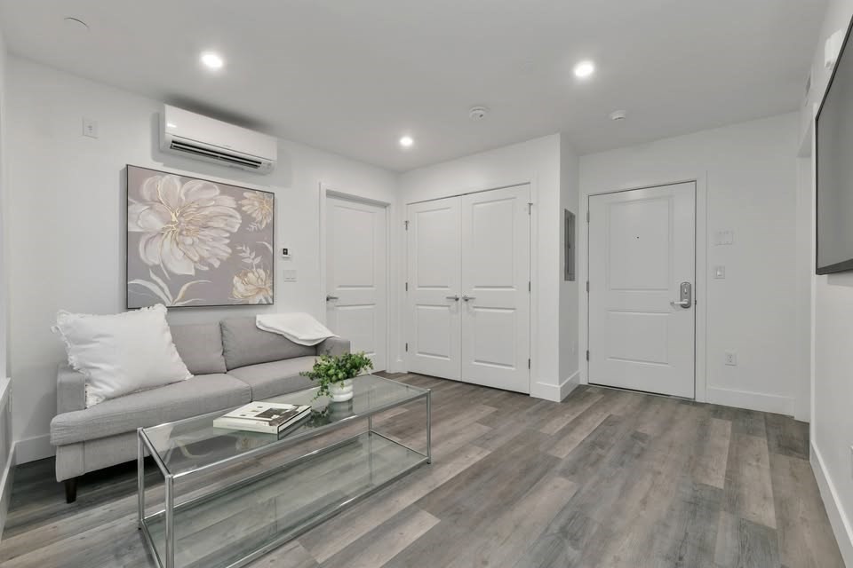 585 ESSEX ST #820, Lynn