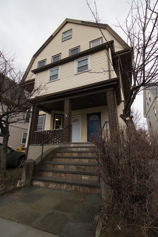 179 Belmont #1, Belmont