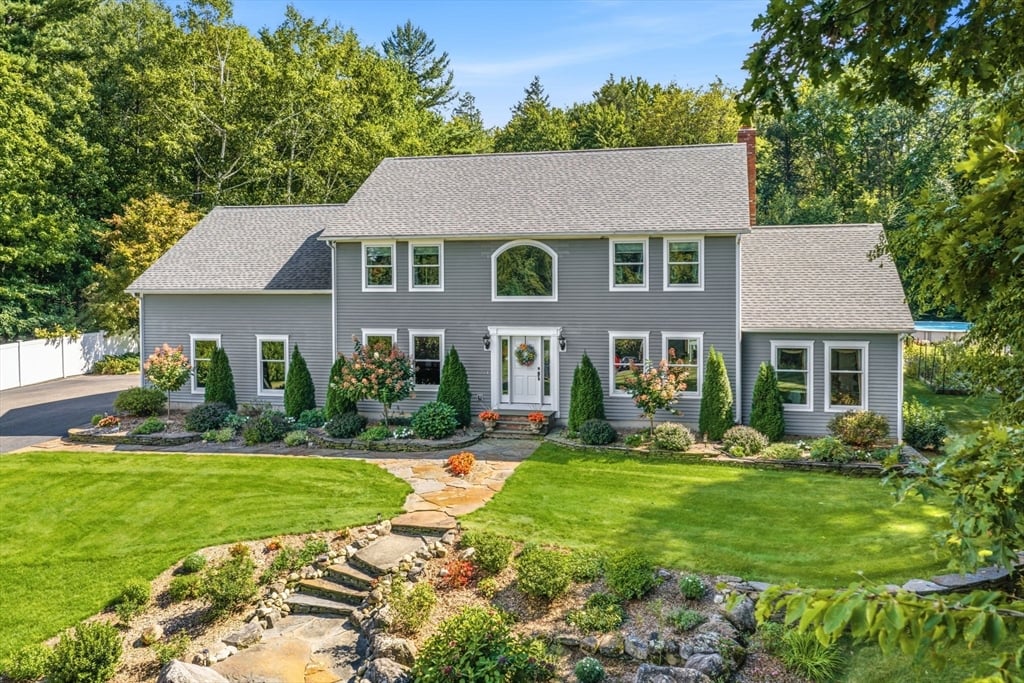 房源照片：5 Crowley Rd, Westhampton