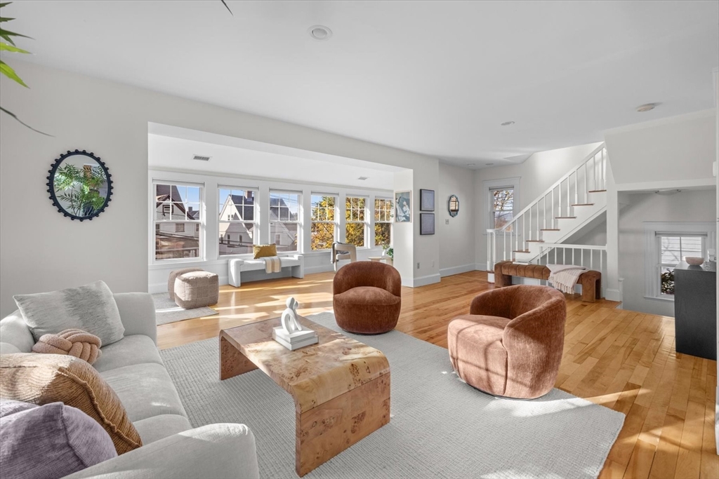 房源照片：63 Parsons Street #2, Boston