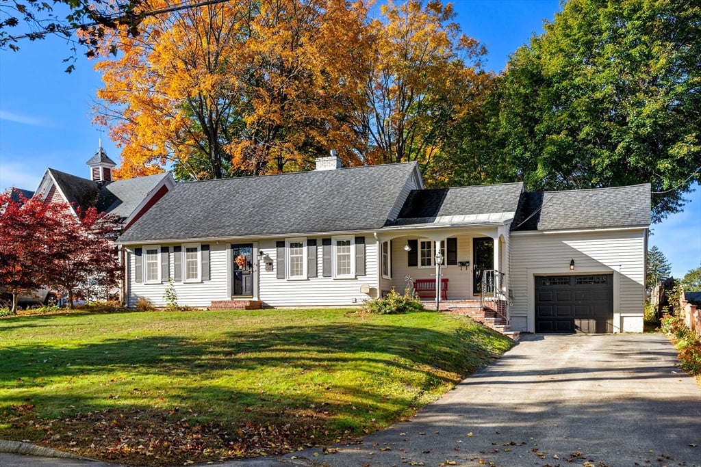 20 Rivercliff Rd, Lowell