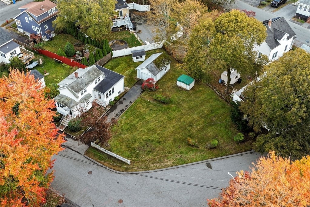 6 Martin St, Saugus