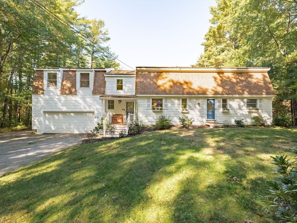 34 Plantation Dr, Duxbury