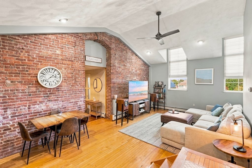 663 Boston St #7, Lynn