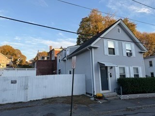 18 Morris, Fitchburg