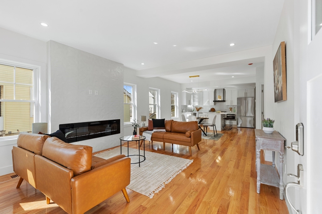9-11 Harriet Ave #9, Belmont