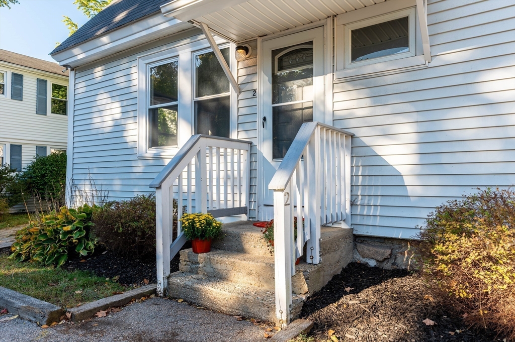 31 Cocasset St #2, Foxboro
