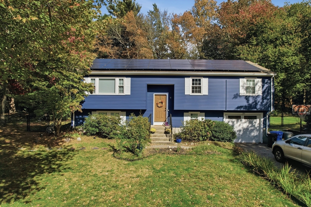 105 Dodd Drive, Holliston