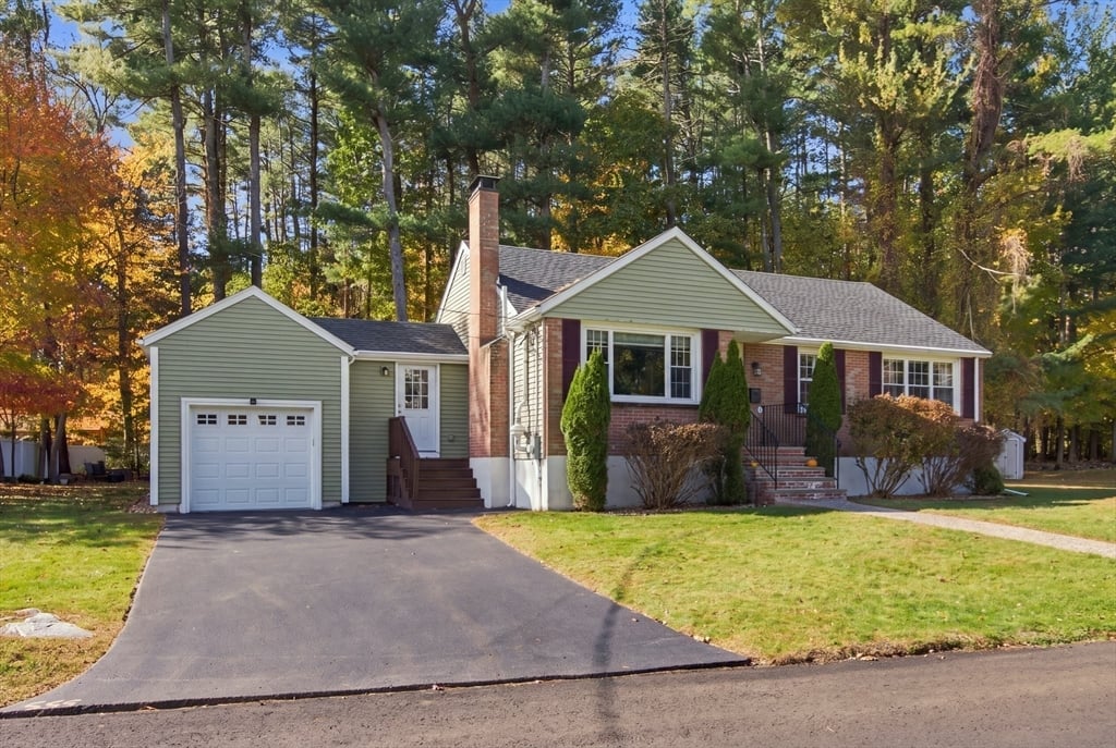 תמונה של הנכס: 36 PLEASANT STREET, North Reading