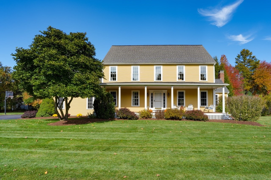 6 Beaver Brook Dr, Holliston