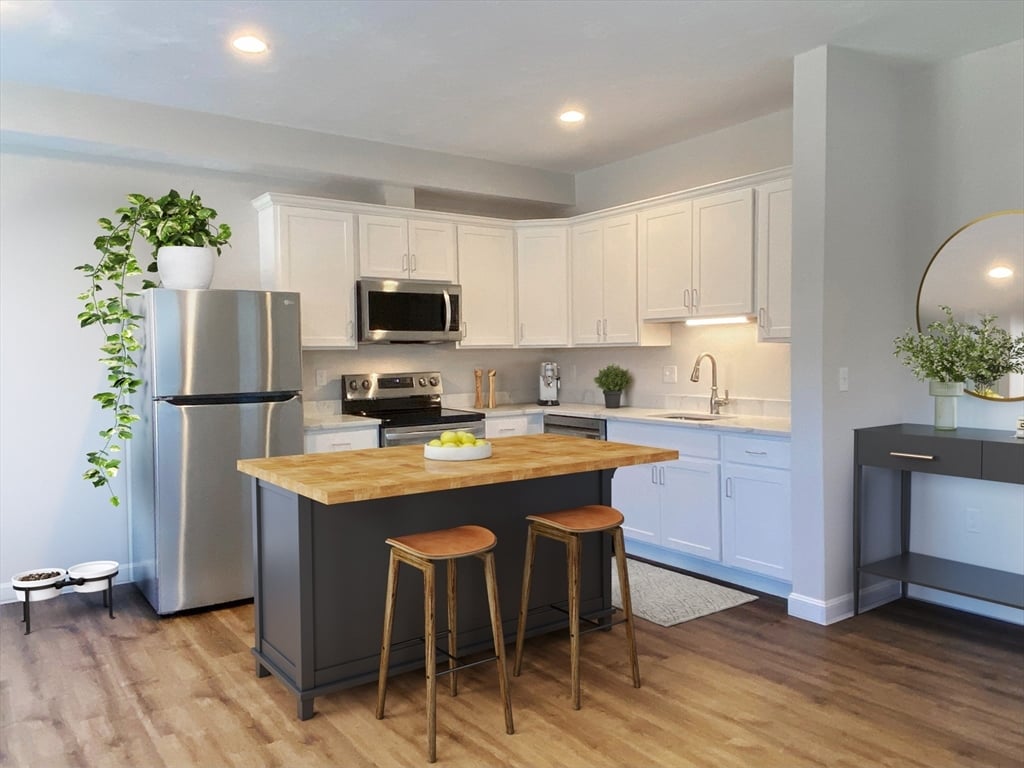 房源照片：5 Eagle Brook BLVD #61, Wrentham