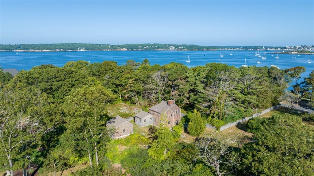 64 Eastern Point Blvd, Gloucester
