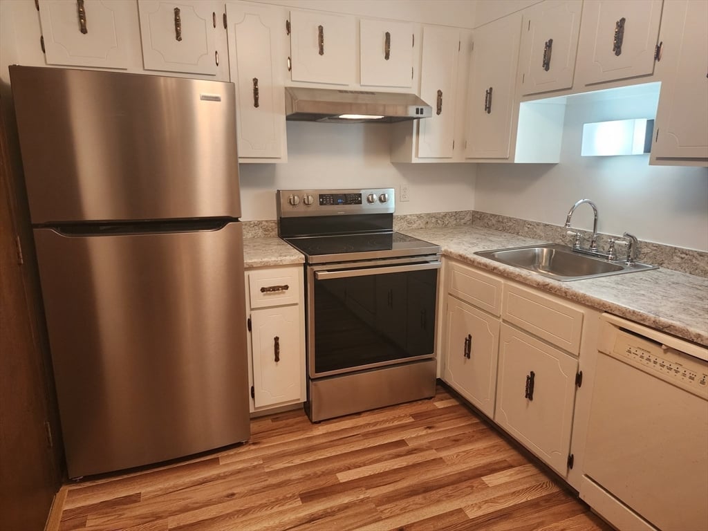 房源照片:52 Swanson Ct #B34, Boxborough