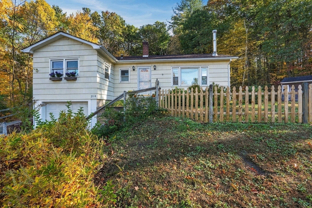 214 Federal St, Belchertown