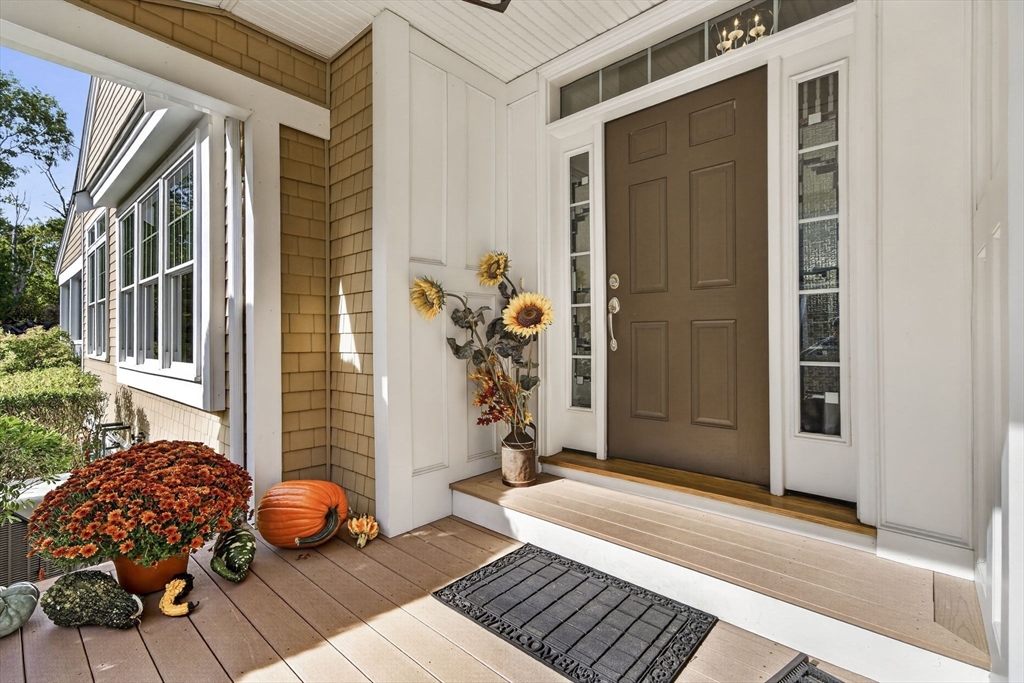 6 Heron Cir #A, Gloucester