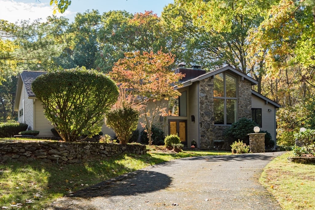 תמונה של הנכס: 16 Midland Rd, Lynnfield